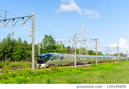 A luxury hotel on wheels: The Shiki-shima, a luxurious cruise train on the Chitose Line A luxury hotel on wheels: The Shiki-shima, a luxurious cruise train on the Chitose Line 139194899