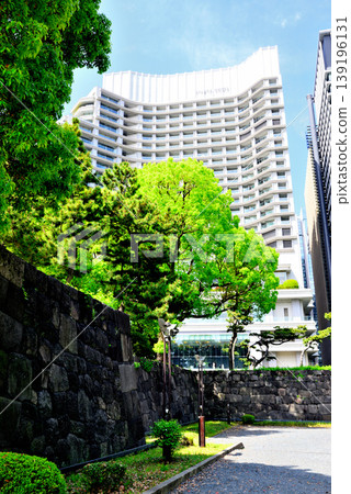 Springtime at the Imperial Palace Outer Garden, near the Wadakura moat, Palace Hotel 139196131