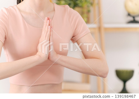 女子瑜伽手 女子瑜伽手 139198467