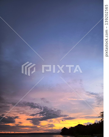 Sunset View at Sea with Dramatic Sky Sunset View at Sea with Dramatic Sky 139202565