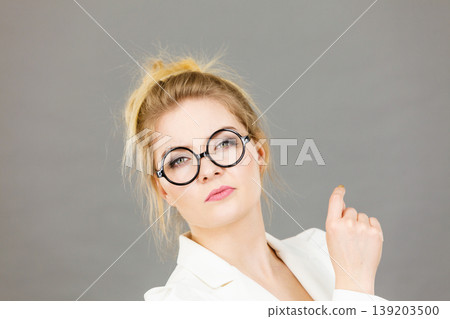 Business woman intensive thinking 139203500