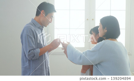 New Year's money relatives family image 139204894