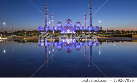 Sheikh Zayed Grand Mosque in Abu Dhabi day to night timelapse after sunset, UAE Sheikh Zayed Grand Mosque in Abu Dhabi day to night timelapse after sunset, UAE 139207059