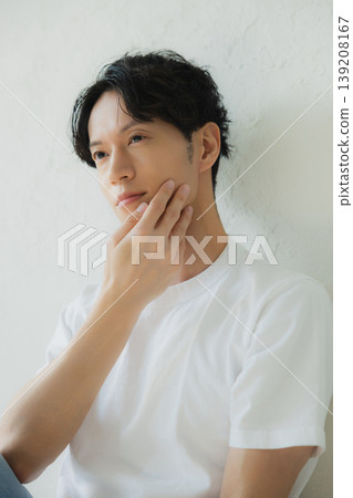 Young man who cares about his skin 139208167