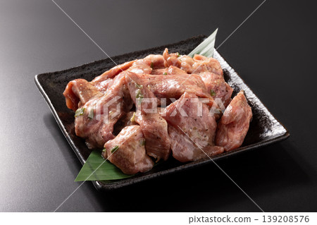 Beef tongue (with green onion and salt) before cooking Beef tongue (with green onion and salt) before cooking 139208576