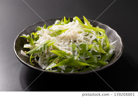 Kujo green onions, whitebait, namul Kujo green onions, whitebait, namul 139208801