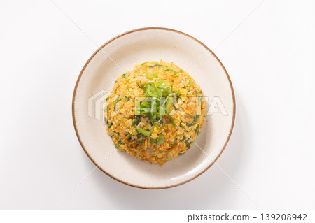 Kimchi fried rice with plenty of Kujo green onions Kimchi fried rice with plenty of Kujo green onions 139208942