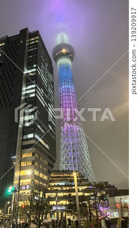 Night view of Tokyo Skytree, a tourist attraction in Sumida Ward Night view of Tokyo Skytree, a tourist attraction in Sumida Ward 139209917