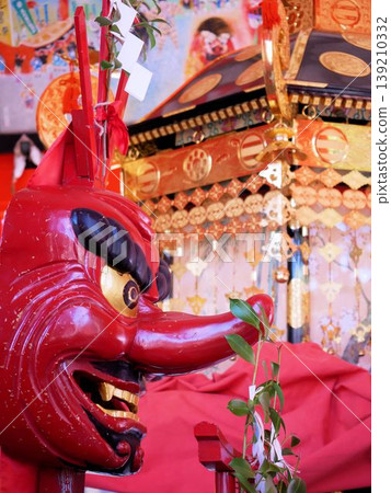 妙顯祭(熊本縣八代市)上的紅色天狗 妙顯祭(熊本縣八代市)上的紅色天狗 139210332
