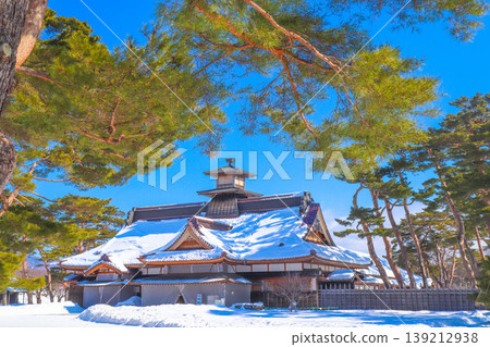 [Building] Hakodate Magistrate's Office, still covered in snow 139212938