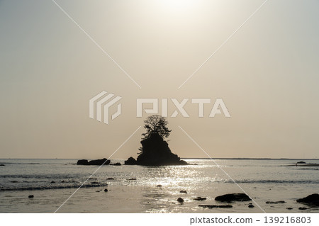 The sun rises over Amaharashi Coast The sun rises over Amaharashi Coast 139216803