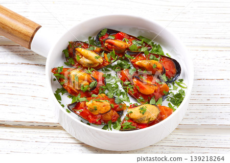 mussels with marinara sauce tapas pinchos mussels with marinara sauce tapas pinchos 139218264