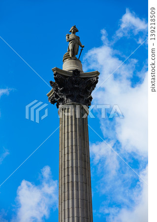 London Trafalgar Square Nelson column 139218509