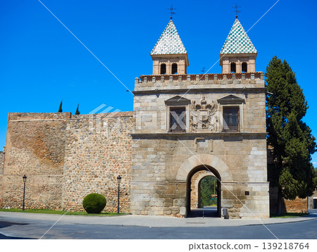 Toledo Puerta de bisagra door in Spain Toledo Puerta de bisagra door in Spain 139218764