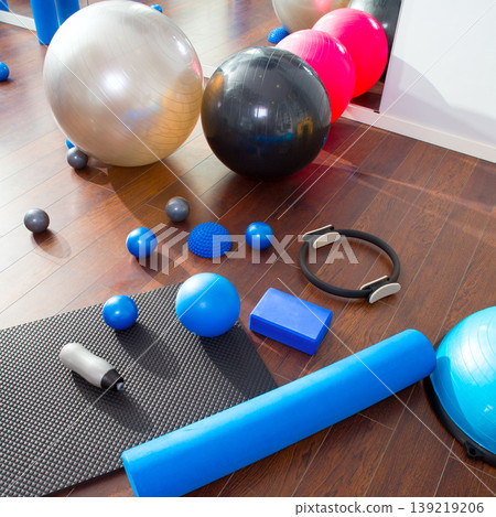 Aerobic Pilates stuff like mat balls roller magic ring Aerobic Pilates stuff like mat balls roller magic ring 139219206