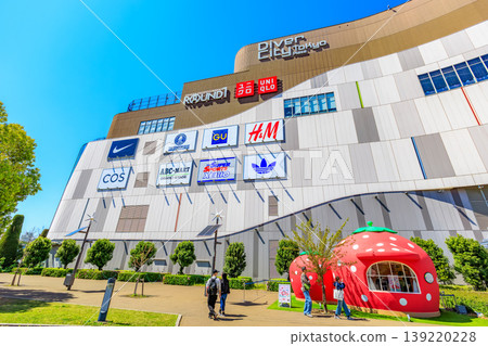 DiverCity Tokyo Plaza in Odaiba, Koto Ward, Tokyo DiverCity Tokyo Plaza in Odaiba, Koto Ward, Tokyo 139220228