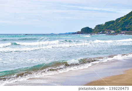 今井濱海灘，伊豆東部地區頗受歡迎的游泳海灘。 139220473