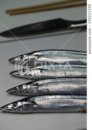 Fresh raw saury, a taste of autumn Fresh raw saury, a taste of autumn 139221349