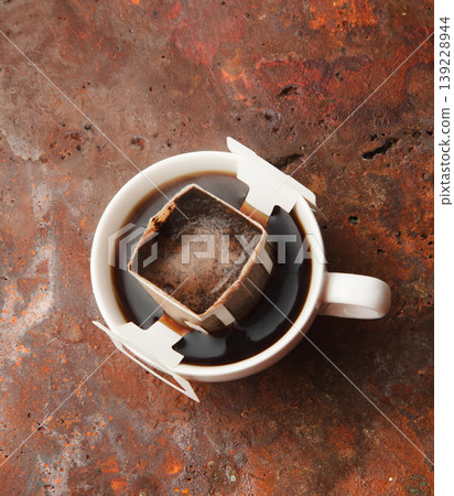 Drip coffee, studio photography Drip coffee, studio photography 139228944