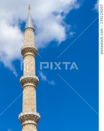 Islamic architecture: mosque minaret Islamic architecture: mosque minaret 139229207