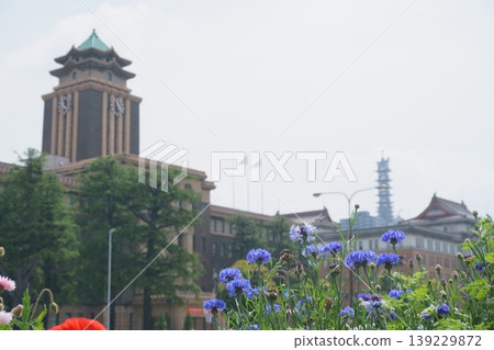 Nagoya City Hall and flowers Nagoya City Hall and flowers 139229872