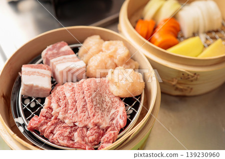 竹蒸籠蒸菜(日本料理)(照片) 竹蒸籠蒸菜(日本料理)(照片) 139230960
