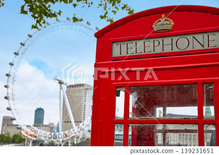 London old red Telephone box in England London old red Telephone box in England 139231651
