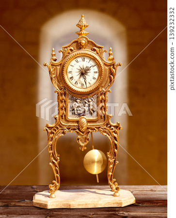 ancient vintage golden brass pendulum clock 139232332