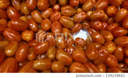 Fresh organic cherry tomatoes background in a market display 139239681