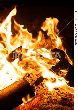 Background of Firewood Heating up with Bright Flames. 139241156