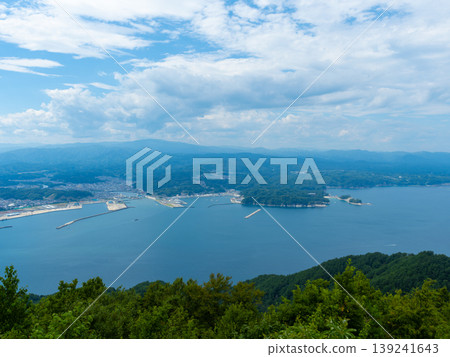 從山頂眺望宮古市 從山頂眺望宮古市 139241643