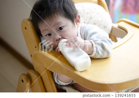 一個孩子 一個孩子 139241655