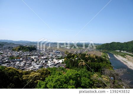 2025年5月,從岐阜縣美濃市小倉公園觀景台西南側眺望的景色 2025年5月,從岐阜縣美濃市小倉公園觀景台西南側眺望的景色 139243832
