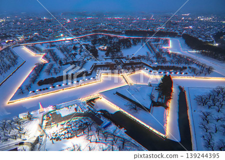 [Hakodate, Goryokaku] Goryokaku Park illuminated in snow 139244395