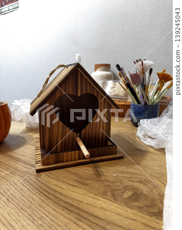 Charming Wooden Birdhouse with Heart-Shaped Opening for Home Decor Charming Wooden Birdhouse with Heart-Shaped Opening for Home Decor 139245043