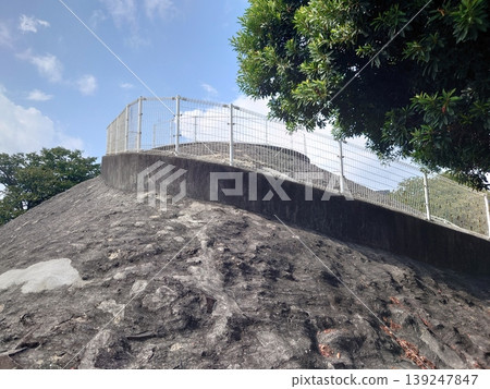 碉堡、碉堡遺跡、戰爭遺跡（長崎縣大村市下原口公園） 139247847