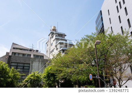 A view of the buildings in Toranomon A view of the buildings in Toranomon 139248771