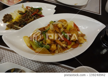 Chinese Restaurant Dish Platter Chinese Restaurant Dish Platter 139248942