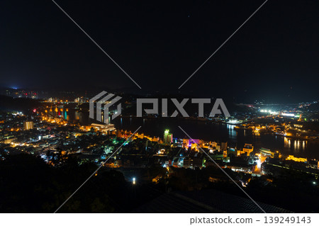 Winter view of the Seto Inland Sea, Onomichi nightscape, from the Senkoji Temple summit observation deck PEAK. Winter view of the Seto Inland Sea, Onomichi nightscape, from the Senkoji Temple summit observation deck PEAK. 139249143