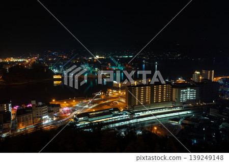 Wintertime view of the Seto Inland Sea in Onomichi, from the viewpoint at Senkoji Park. Wintertime view of the Seto Inland Sea in Onomichi, from the viewpoint at Senkoji Park. 139249148