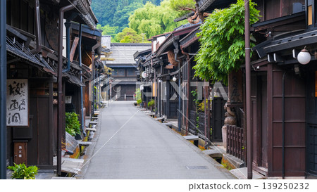 飛Tak高山的老城鎮景觀 139250232