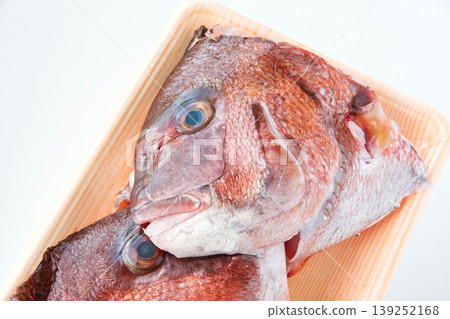 一包鯛魚頭 一包鯛魚頭 139252168