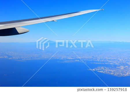 從飛機上看到的東京灣 139257918