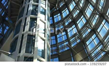 A light streaming into the atrium 139259207