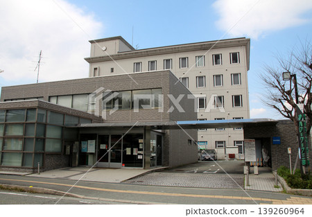 Exterior view of the Hello Work Sanda building Exterior view of the Hello Work Sanda building 139260964