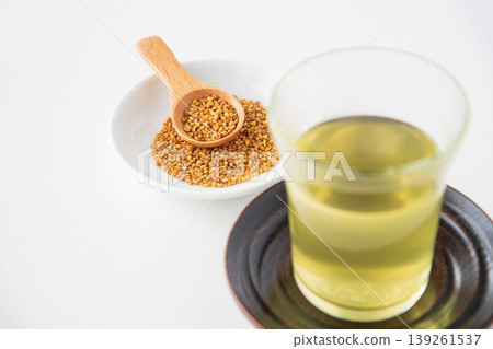 Warm buckwheat tea Warm buckwheat tea 139261537