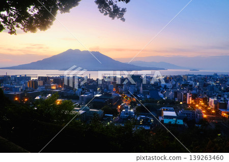 Sunrise, morning glow, and Sakurajima volcano from Shiroyama Park (Kagoshima Prefecture, Kagoshima City) Sunrise, morning glow, and Sakurajima volcano from Shiroyama Park (Kagoshima Prefecture, Kagoshima City) 139263460