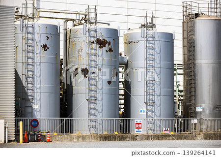 Firefighting equipment water tank painting work Firefighting equipment water tank painting work 139264141