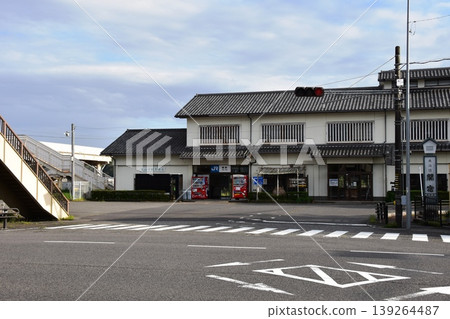 JR Seki Station and the scenery in front of the station in Kameyama City, Mie Prefecture JR Seki Station and the scenery in front of the station in Kameyama City, Mie Prefecture 139264487