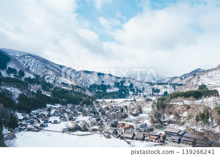 白川鄉下雪 139266241